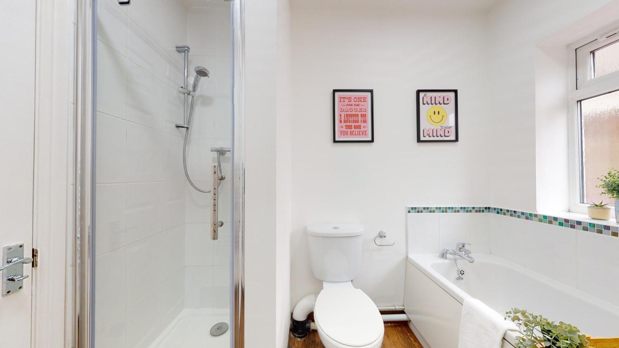 Cosy Cardiff Apartment And Patio Luaran gambar