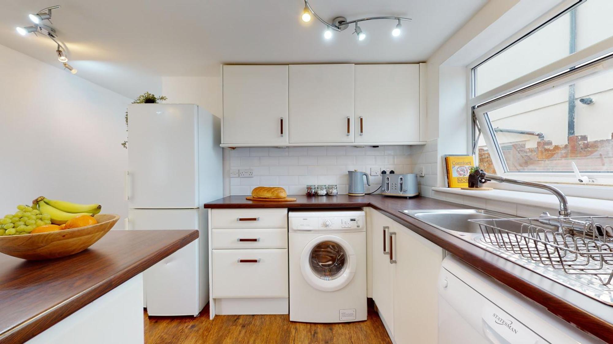 Cosy Cardiff Apartment And Patio Luaran gambar