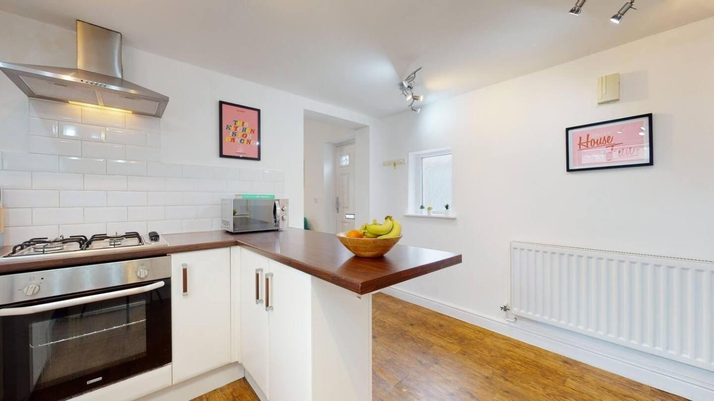 Cosy Cardiff Apartment And Patio Luaran gambar