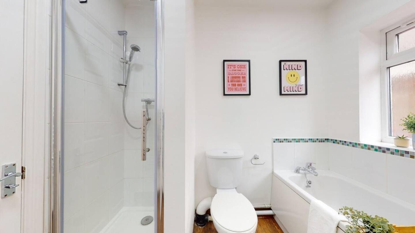 Cosy Cardiff Apartment And Patio Luaran gambar